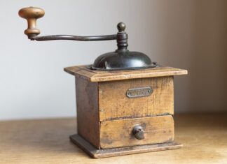 Co niszczy najmocniej jelita?